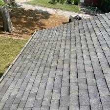 Gutter-cleaning-in-Columbia-Illinois 1