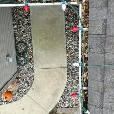 Gutter-cleaning-in-Redbud-Illinois 0